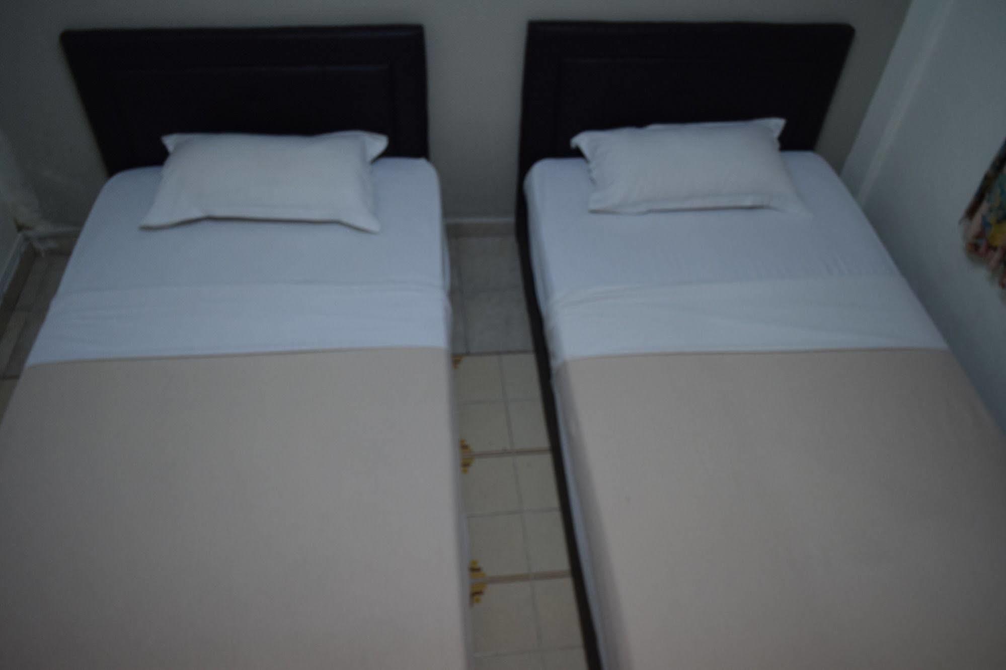 Casa Blanca Guest House Malacca Exteriör bild